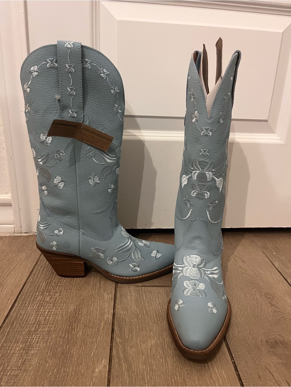 Dingo Light Blue Floral Embroidered Heeled Cowboy Boots